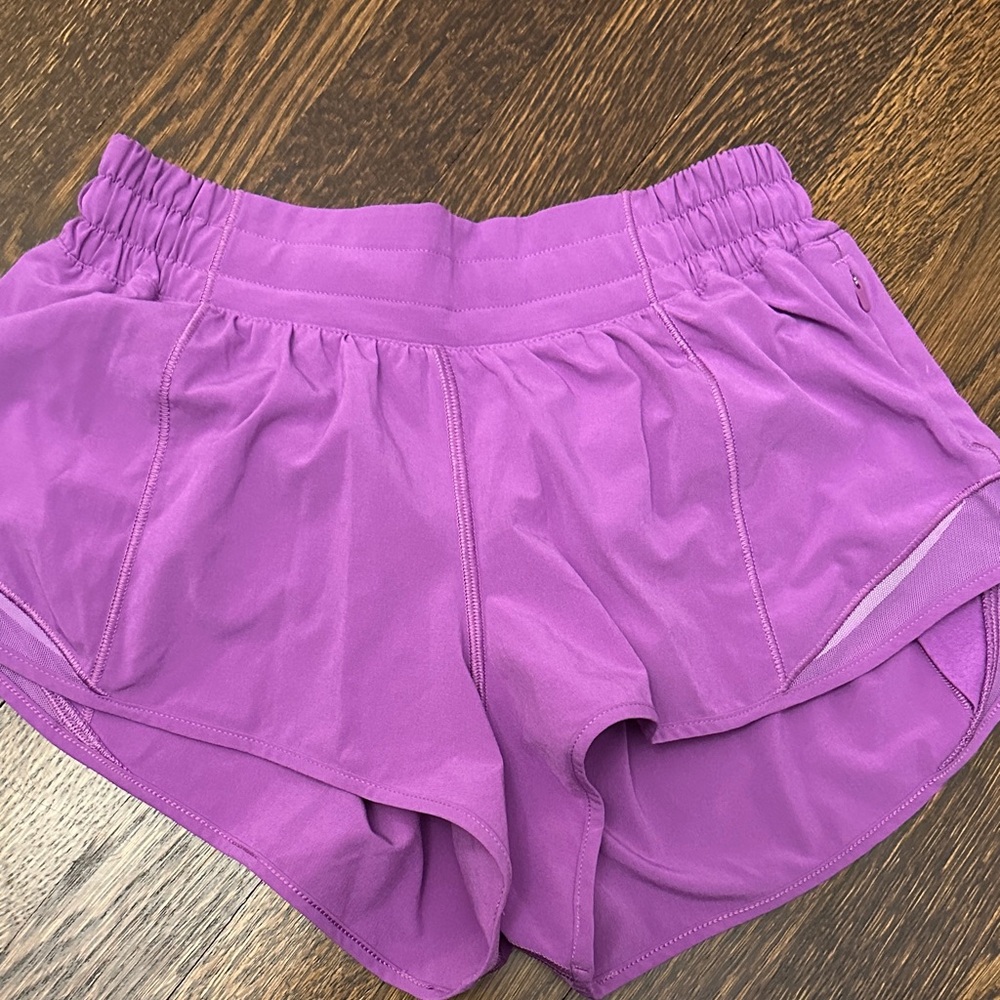 Lululemon Women’s Active Running Shorts - Purple/Violet